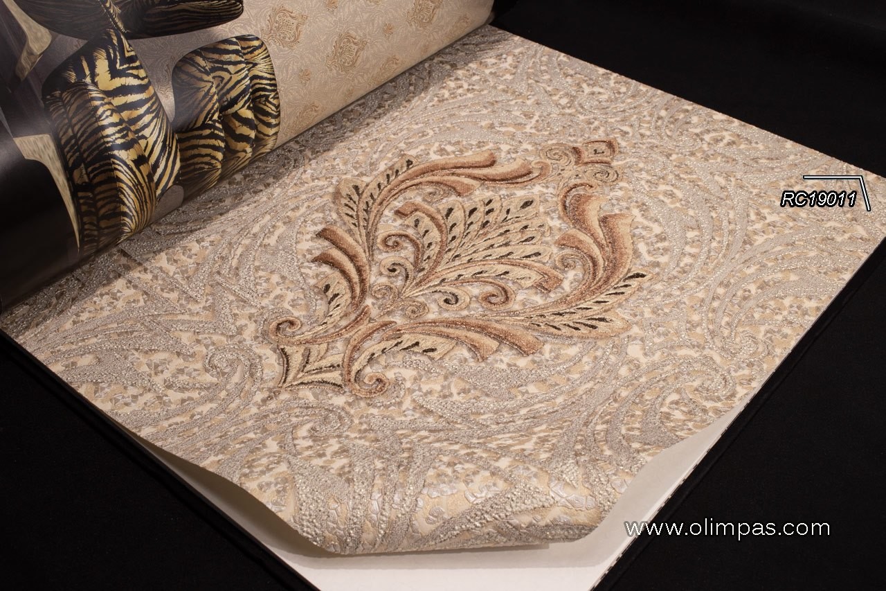 Обои Roberto Cavalli Home 8 RC19011